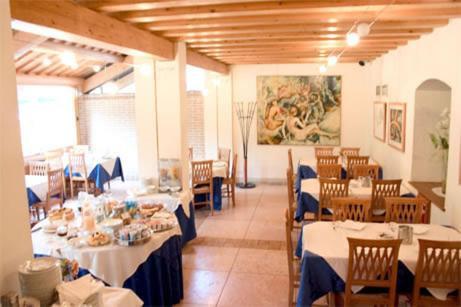 Hotel Ristorante La Casona Feltre Exterior photo